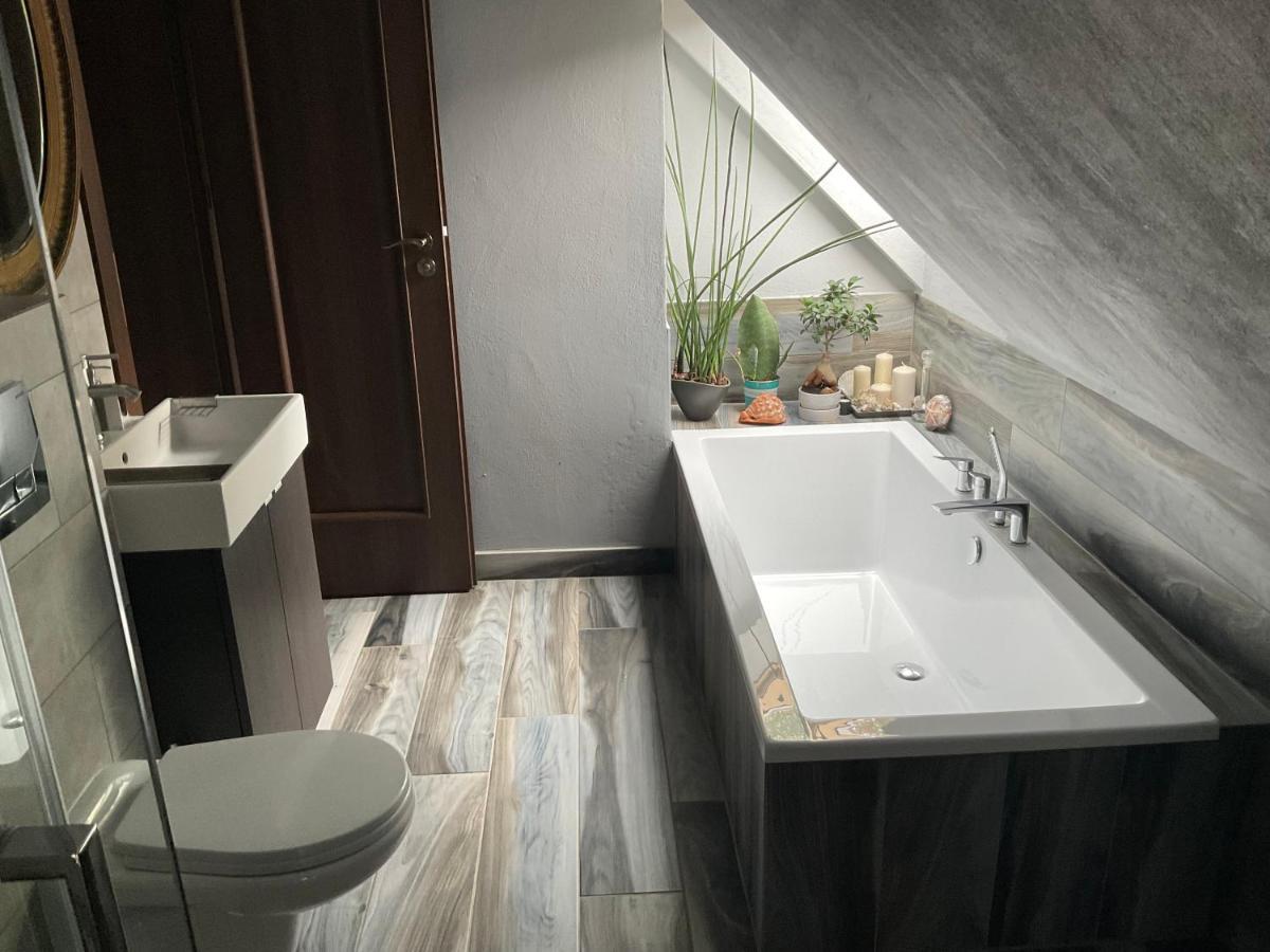 Apartamenty Jablonowa Zielona Góra Eksteriør bilde