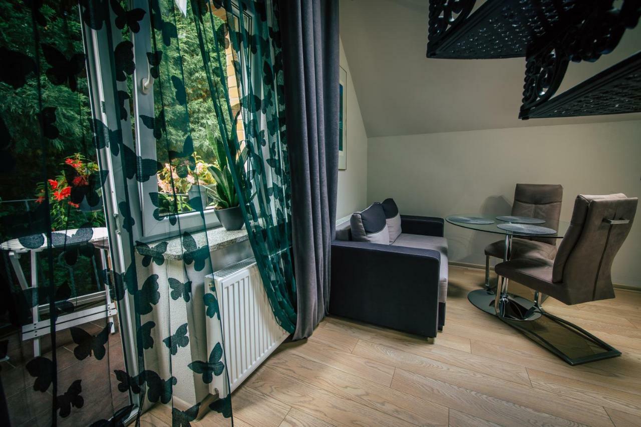 Apartamenty Jablonowa Zielona Góra Eksteriør bilde